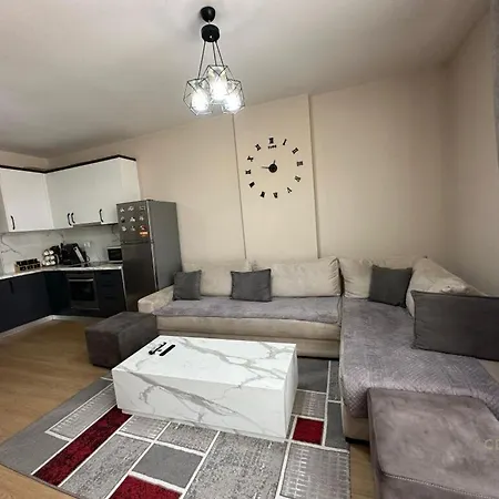 Cozy Tirana Escape * Yzberishti